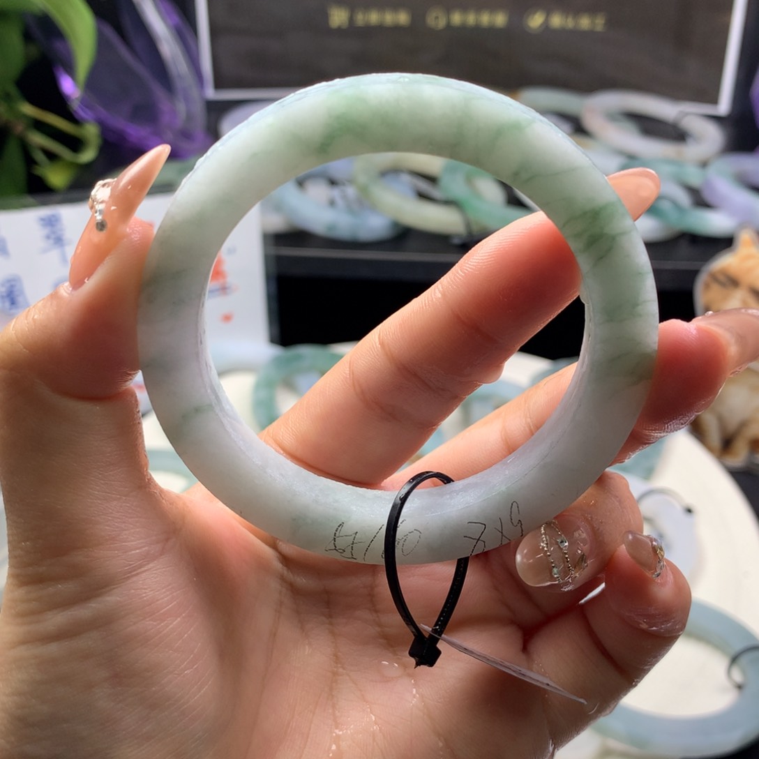 定制翡翠叮当镯 未镶嵌55/60 宽8 