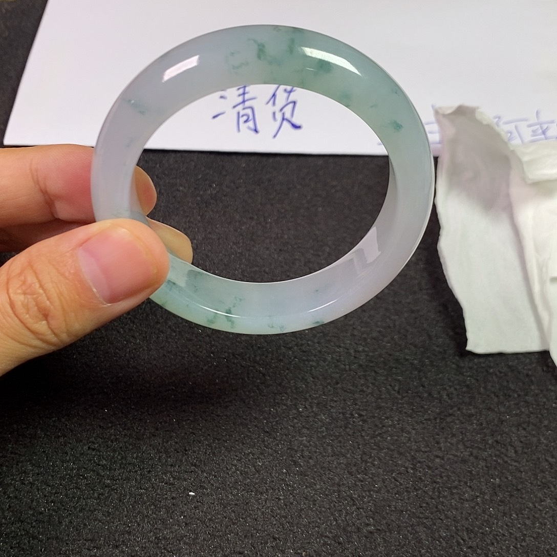 翡翠未镶嵌手镯手镯