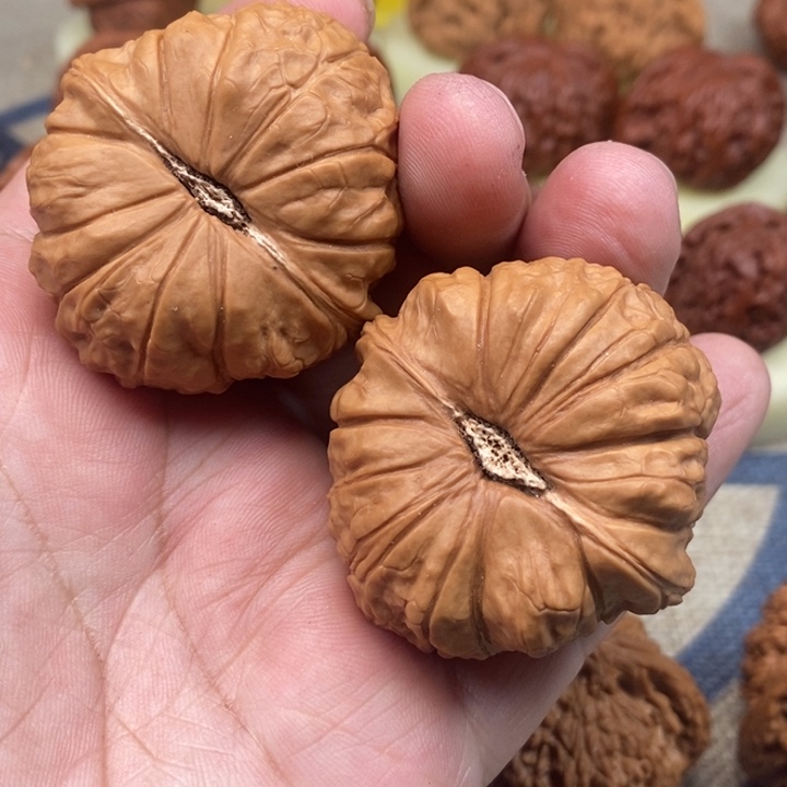 文玩核桃把件X****s核桃