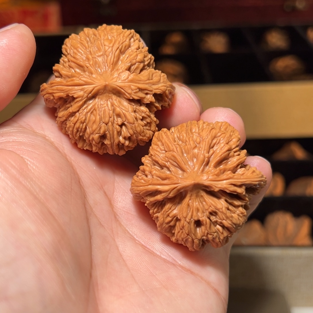 无***尔吊坠文玩核桃老款宫灯42