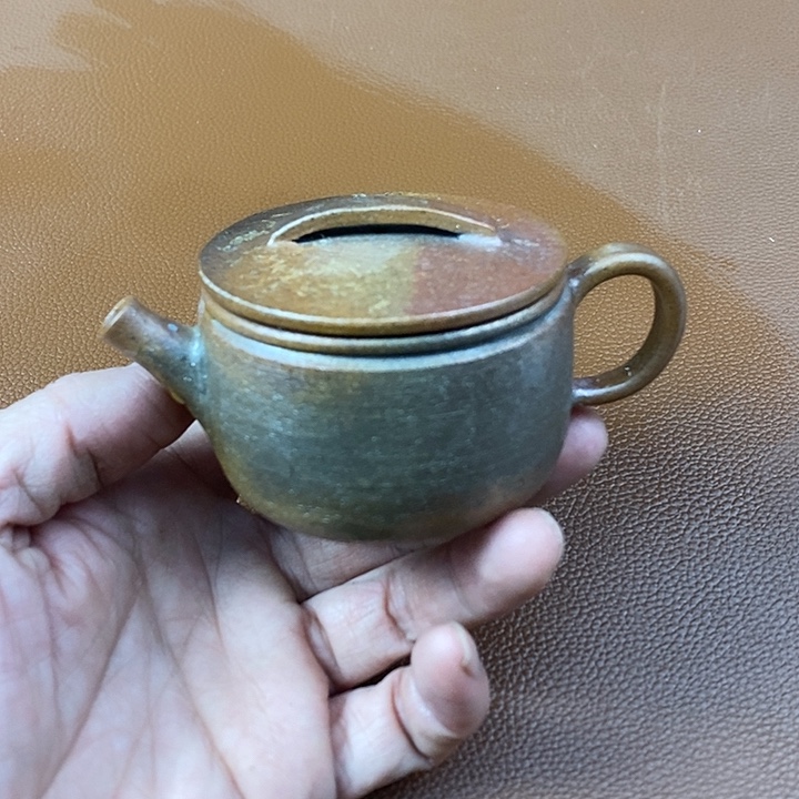 黑***亮手工粗陶、柴烧茶器