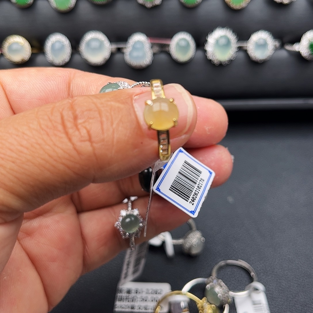 翡翠戒指银S925镶嵌缅甸天然A货翡翠女戒指