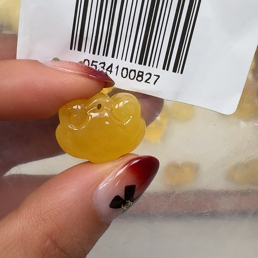 琥珀未镶嵌裸石悠悠