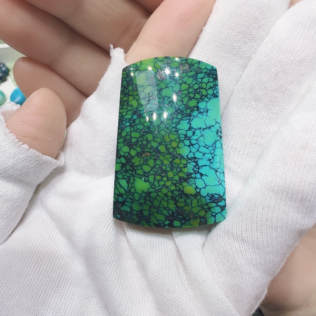 绿松石未镶嵌原矿绿松石