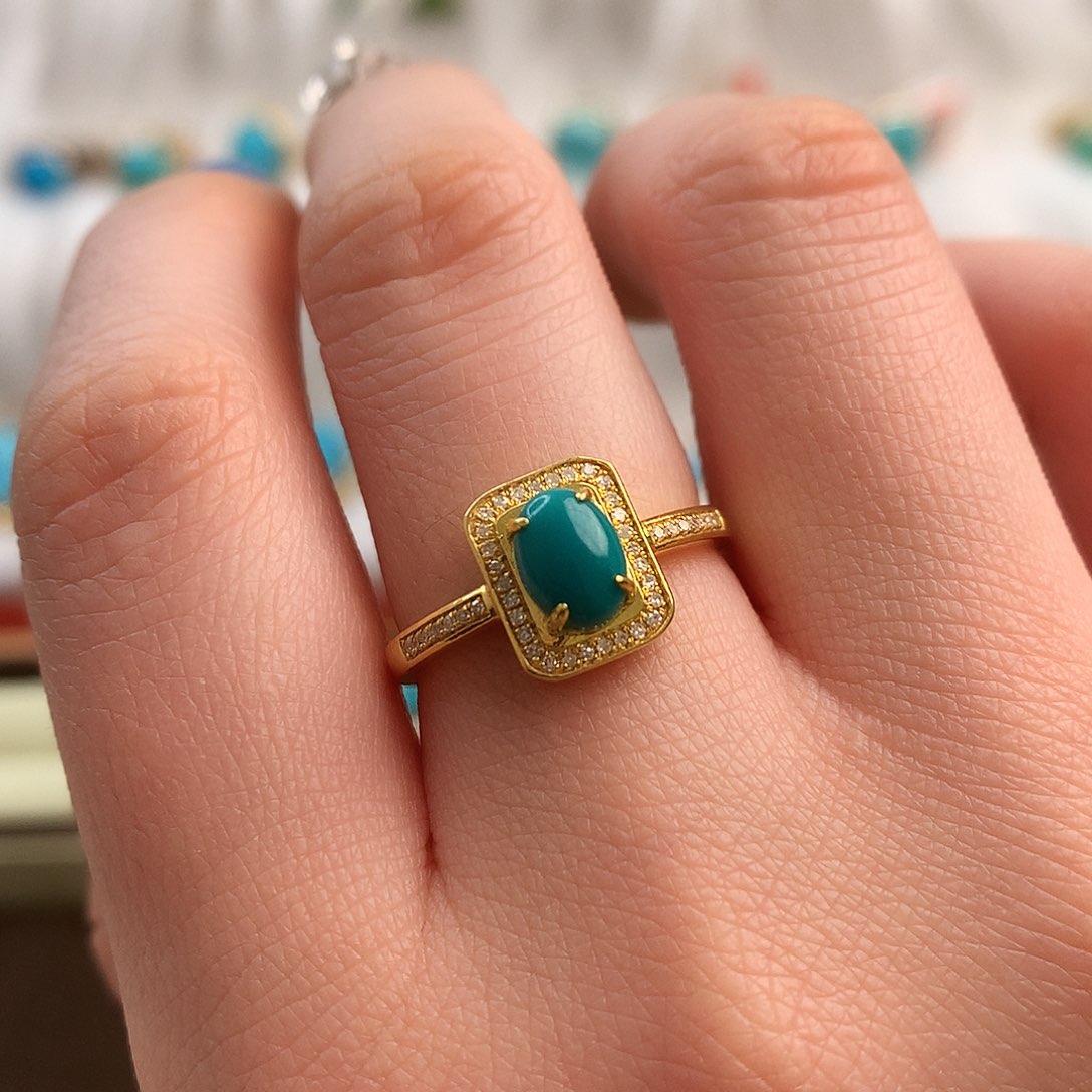 绿松石精品方糖戒指18K金镶嵌