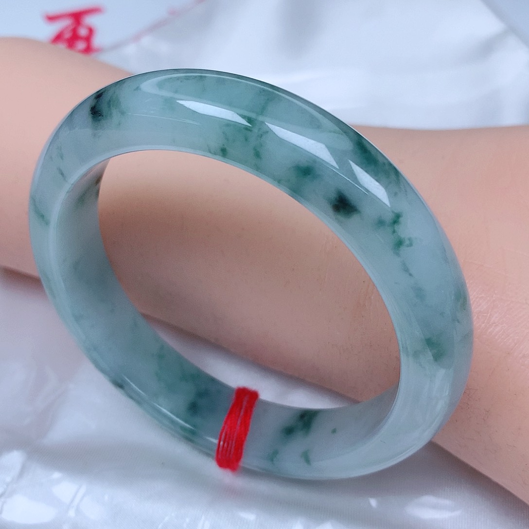 【闪购商品】翡翠未镶嵌手镯，55