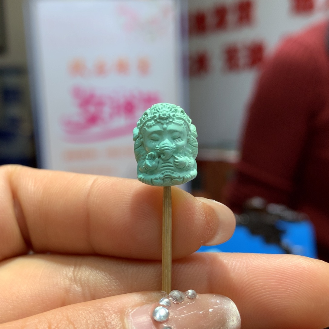 绿松石配饰未镶嵌
