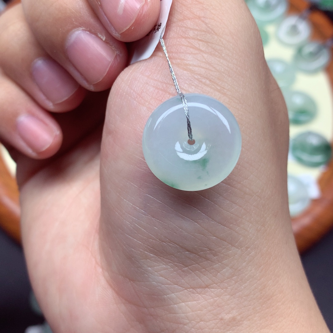 翡翠未镶嵌颈饰吊坠19.5/6mm