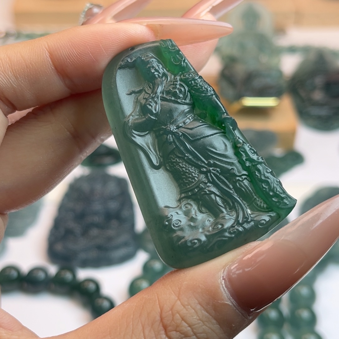 定制翡翠未镶嵌翡翠