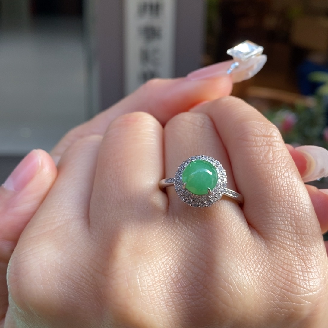 未镶嵌戒指翡翠阳绿戒指