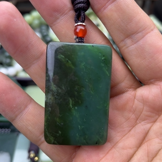 和田玉未镶嵌珠宝半成品