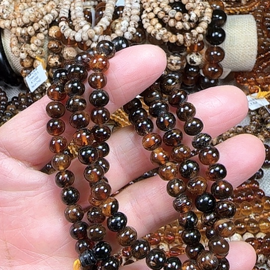 琥珀项链未镶嵌抚顺花蜡7mm108