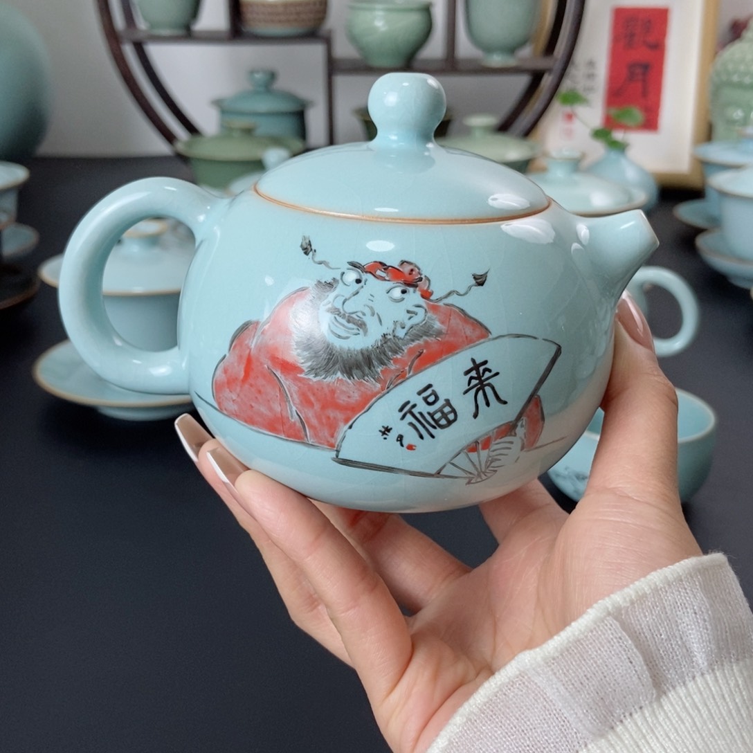 一级品釉上彩西施壶奎奎