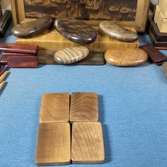 【闪购商品】他*爷金丝楠木无事牌