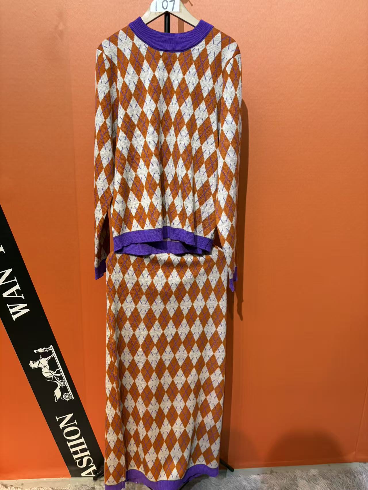 （107.）湾湾奢品贵妇既视感显廋舒适时尚百搭连衣裙