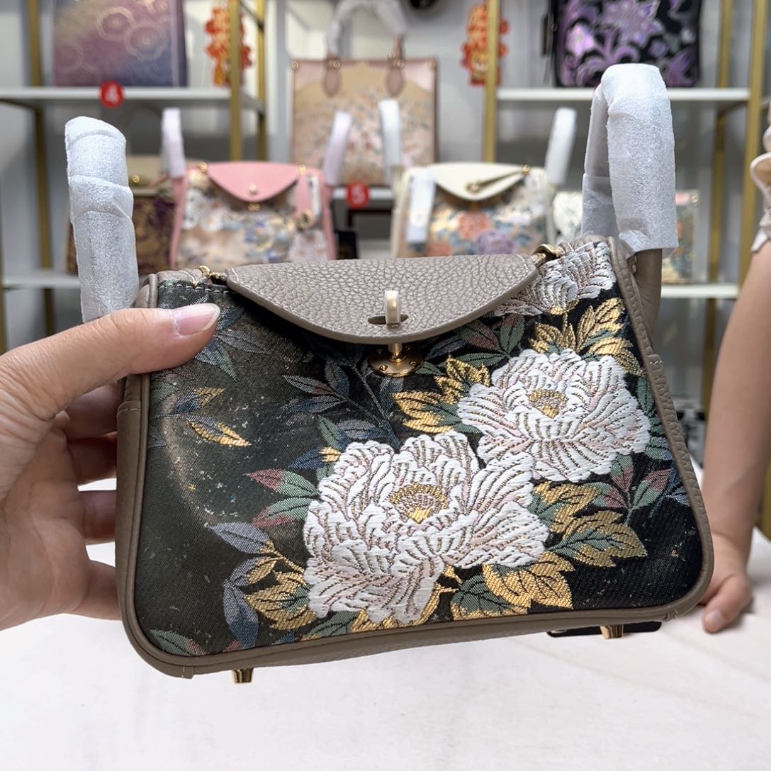 织绣星****⁾开播浮力大漏