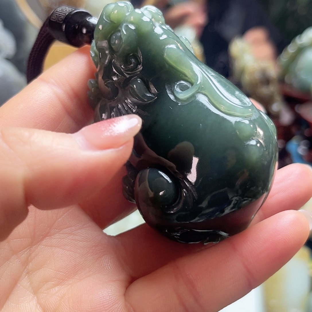 和田玉挂件未镶嵌