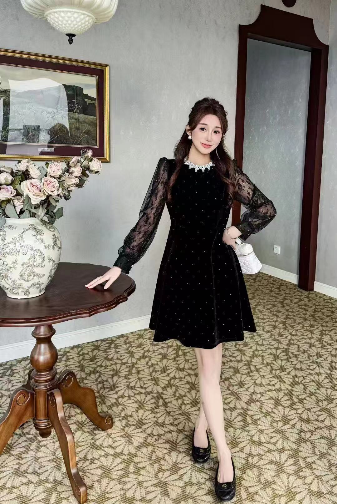 【钰姐精选】艾丹25288-赫本风女装烫钻拉链连衣裙长袖轻奢显瘦