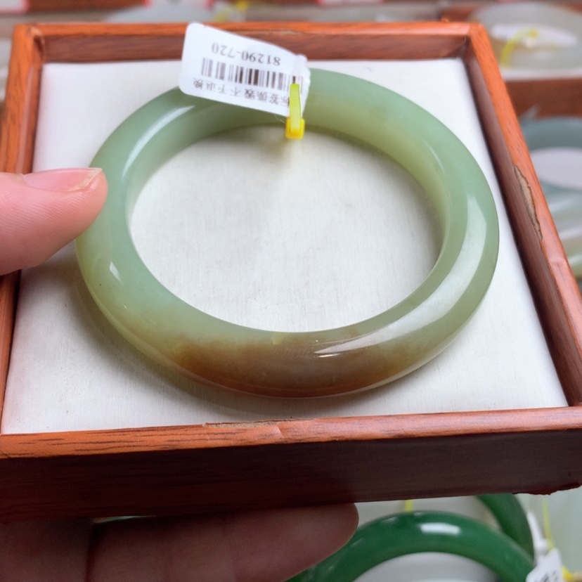 【闪购商品】和田玉手镯未镶嵌