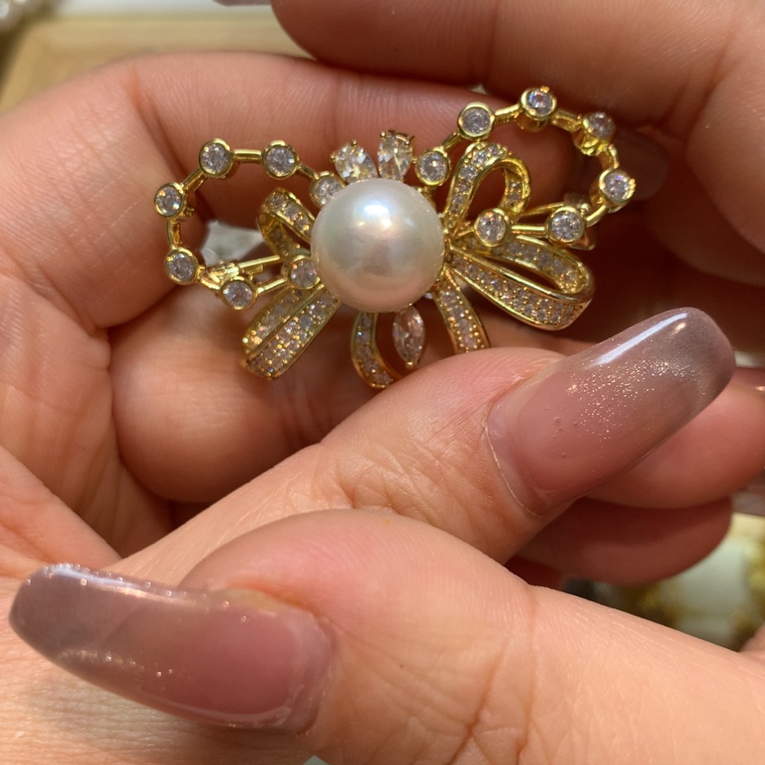 淡水珍珠胸饰未镶嵌