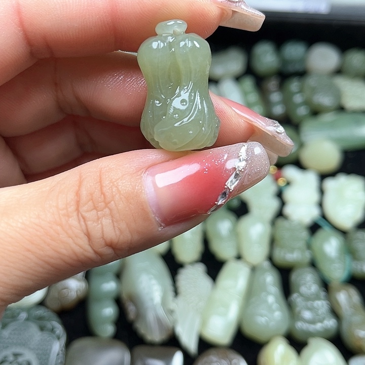 【闪购商品】和田玉颈饰未镶嵌