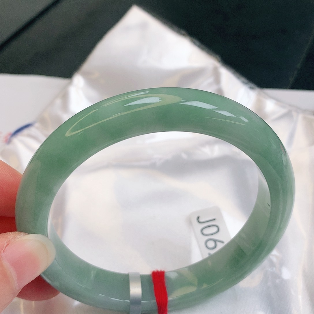 【闪购商品】翡翠手镯未镶嵌缅甸天然a货翡翠