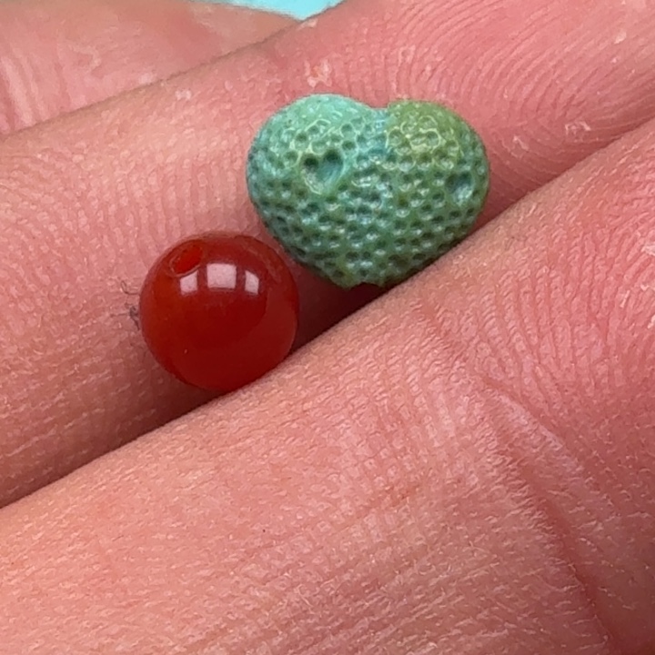 南红玛瑙未镶嵌珠宝半成品