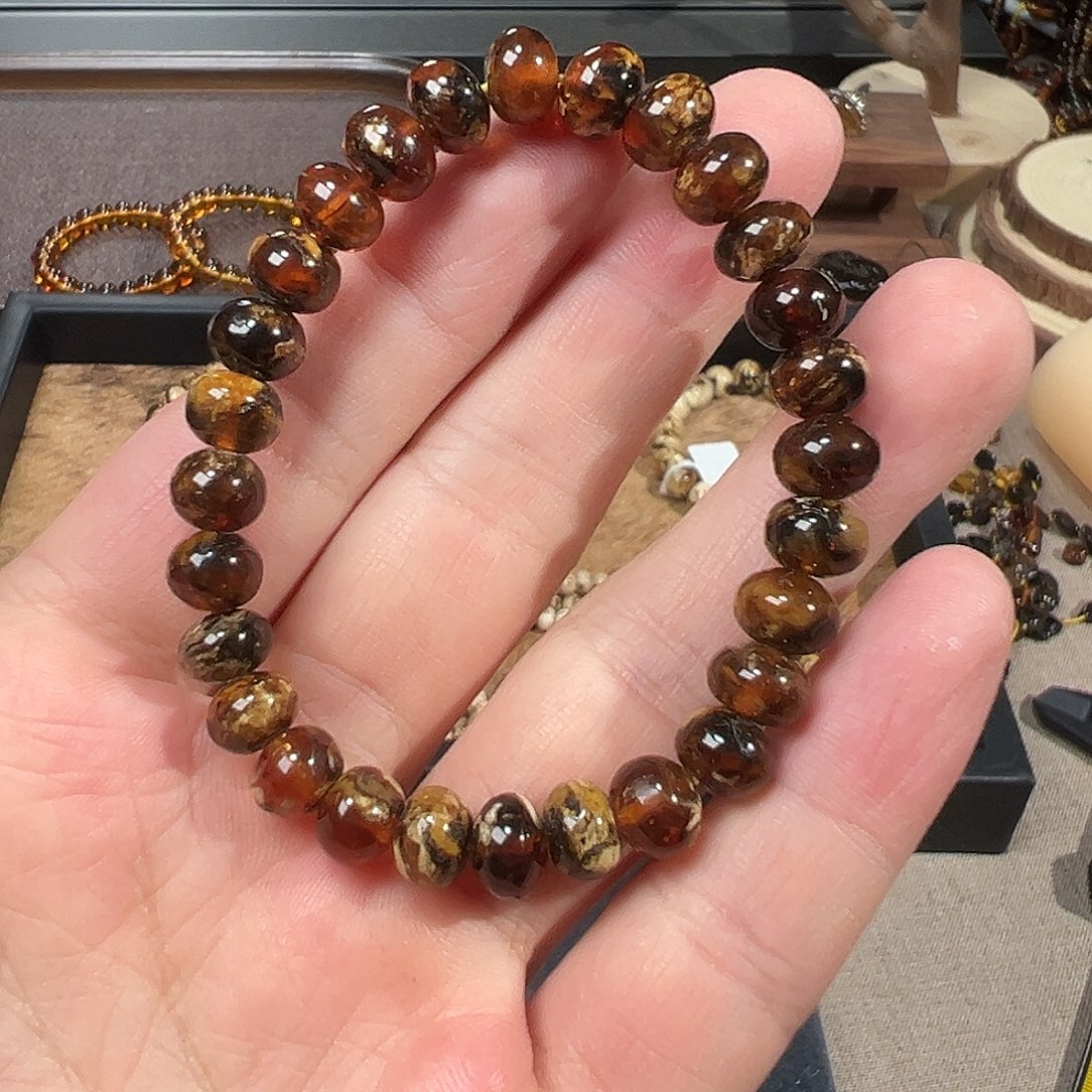 琥珀未镶嵌裸石抚顺故事8m