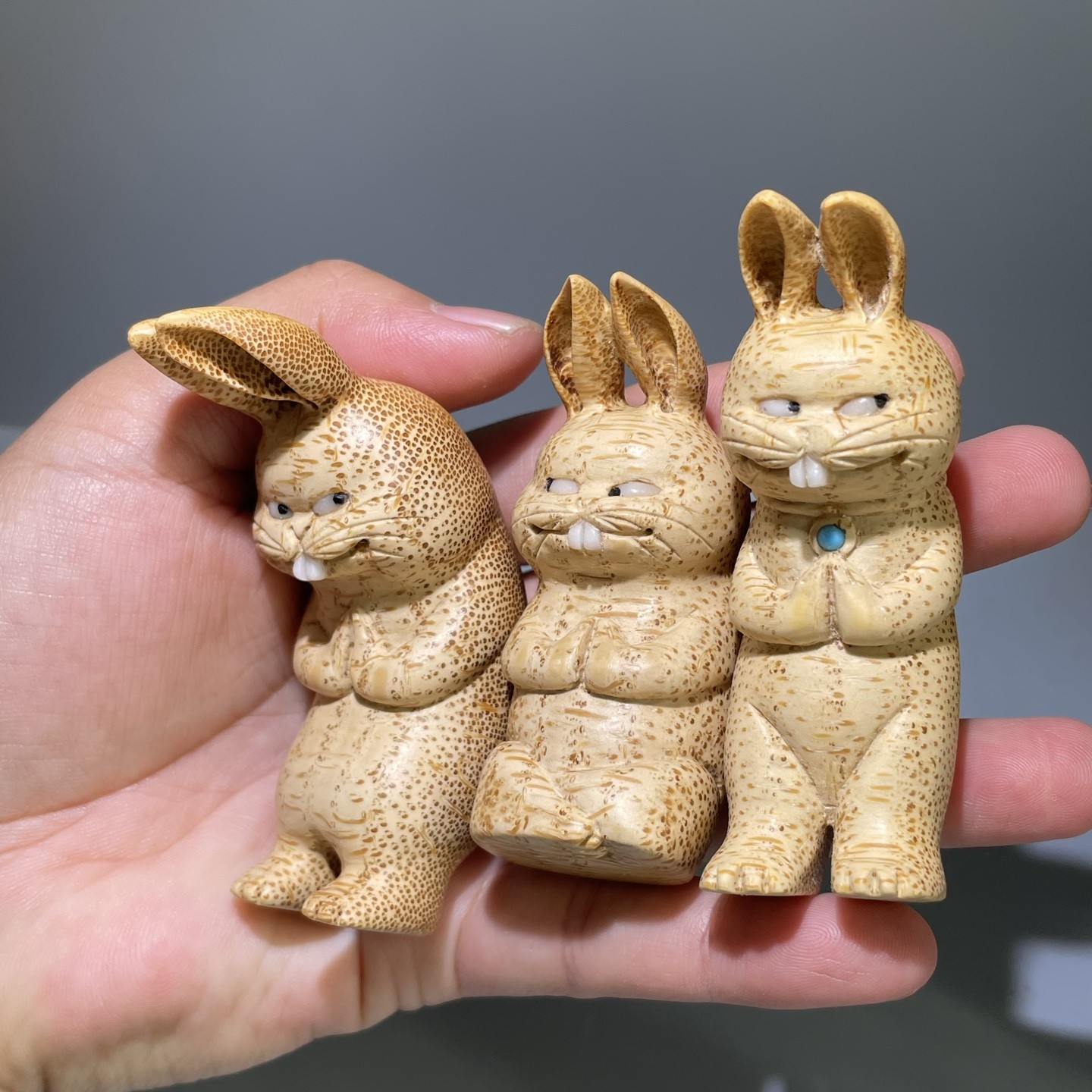 拍下备注款式左起123号款竹根雕兔子造型可爱纯手工7厘米左右