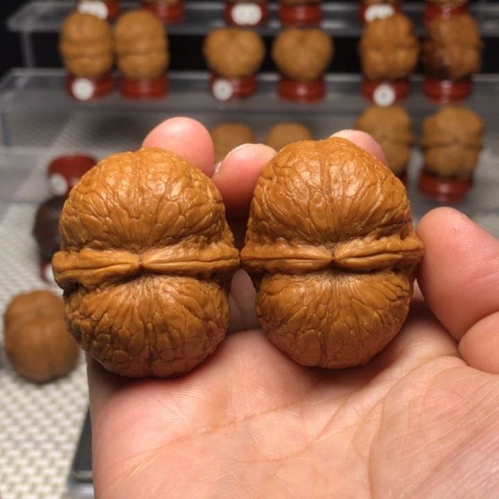 铁***铁把件文玩核桃101峭壁元宝