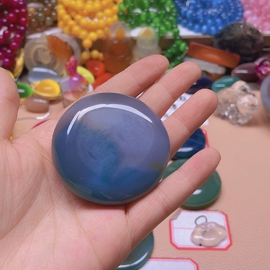 玛瑙/玉髓未镶嵌颈饰往**风