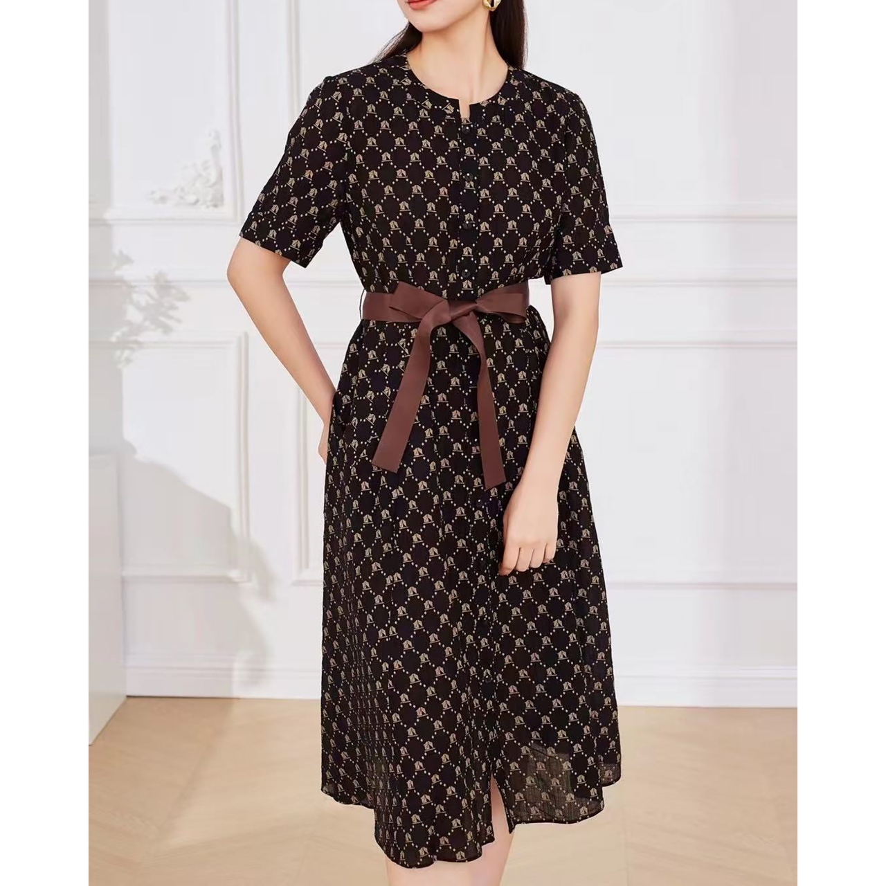 夏季简约优雅显瘦印花系带收腰时尚连衣裙A13606