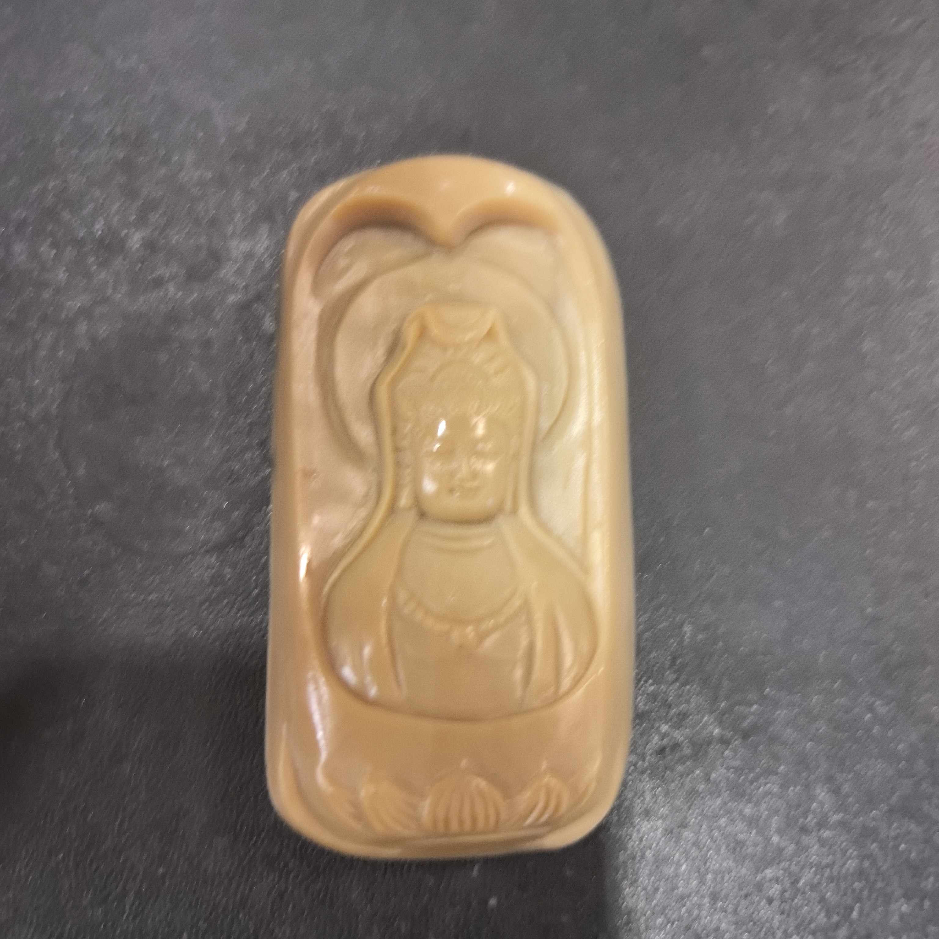 猛犸约24克雕刻件AF389