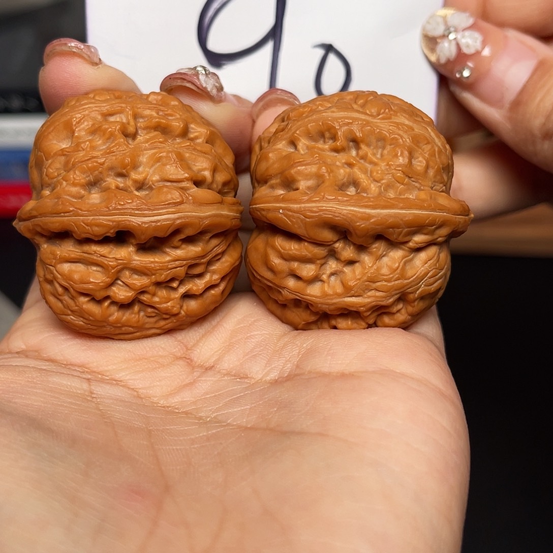 文玩核桃吊坠元宝40+尺寸 克重47