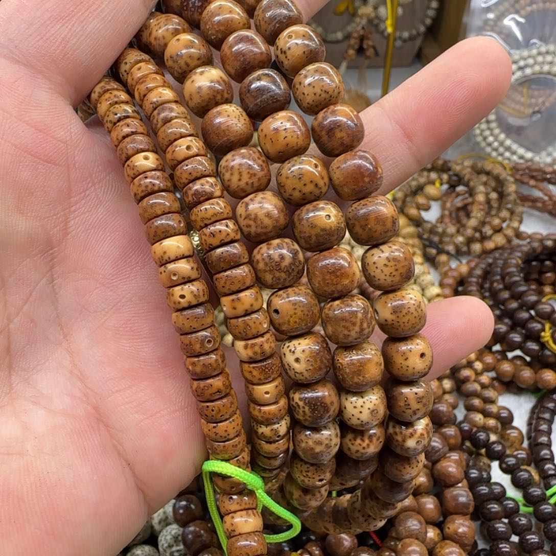 M***y星月菩提吊坠10*9虎皮脖挂一条8*4药片一条共计两条