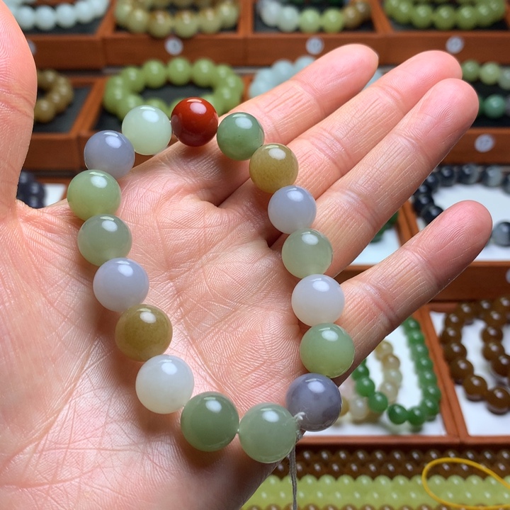 和田玉手串未镶嵌