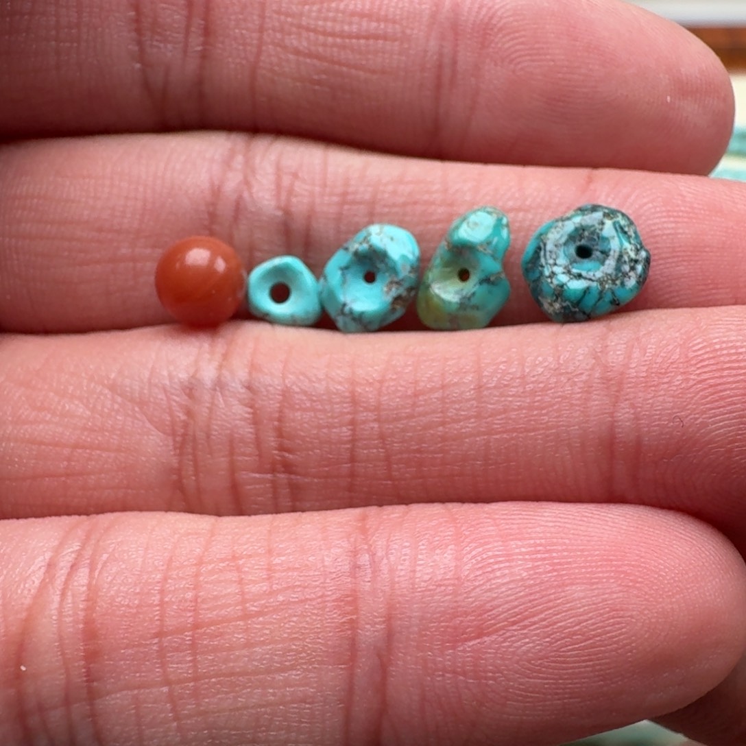 南红玛瑙未镶嵌珠宝半成品