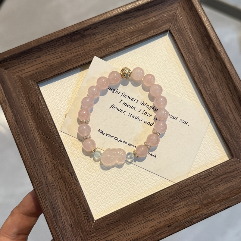 S791粉水晶貔貅设计款手串