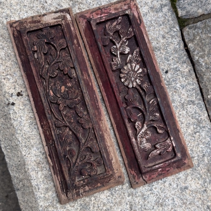 ****梅香榧木香樟木木雕一对