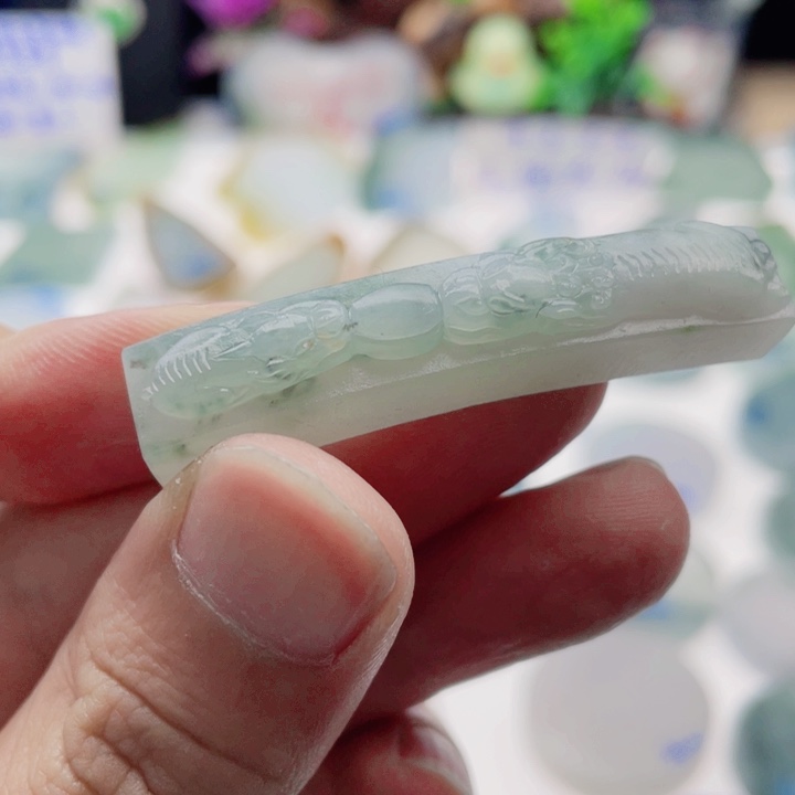 定制翡翠未镶嵌定制