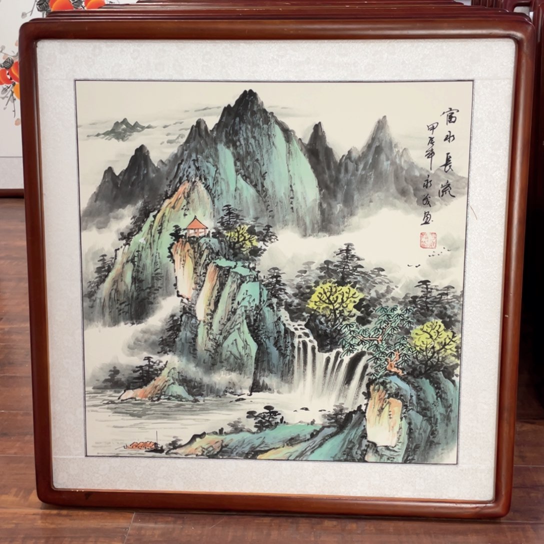 国画手绘带框尺寸63*63厘米