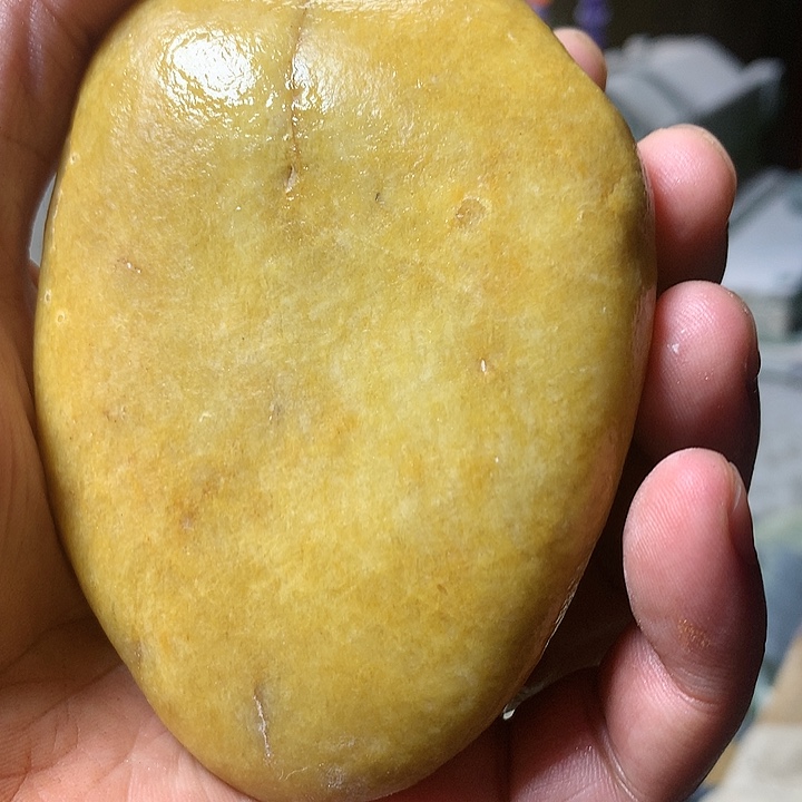 颈饰未镶嵌和田玉（糖玉）