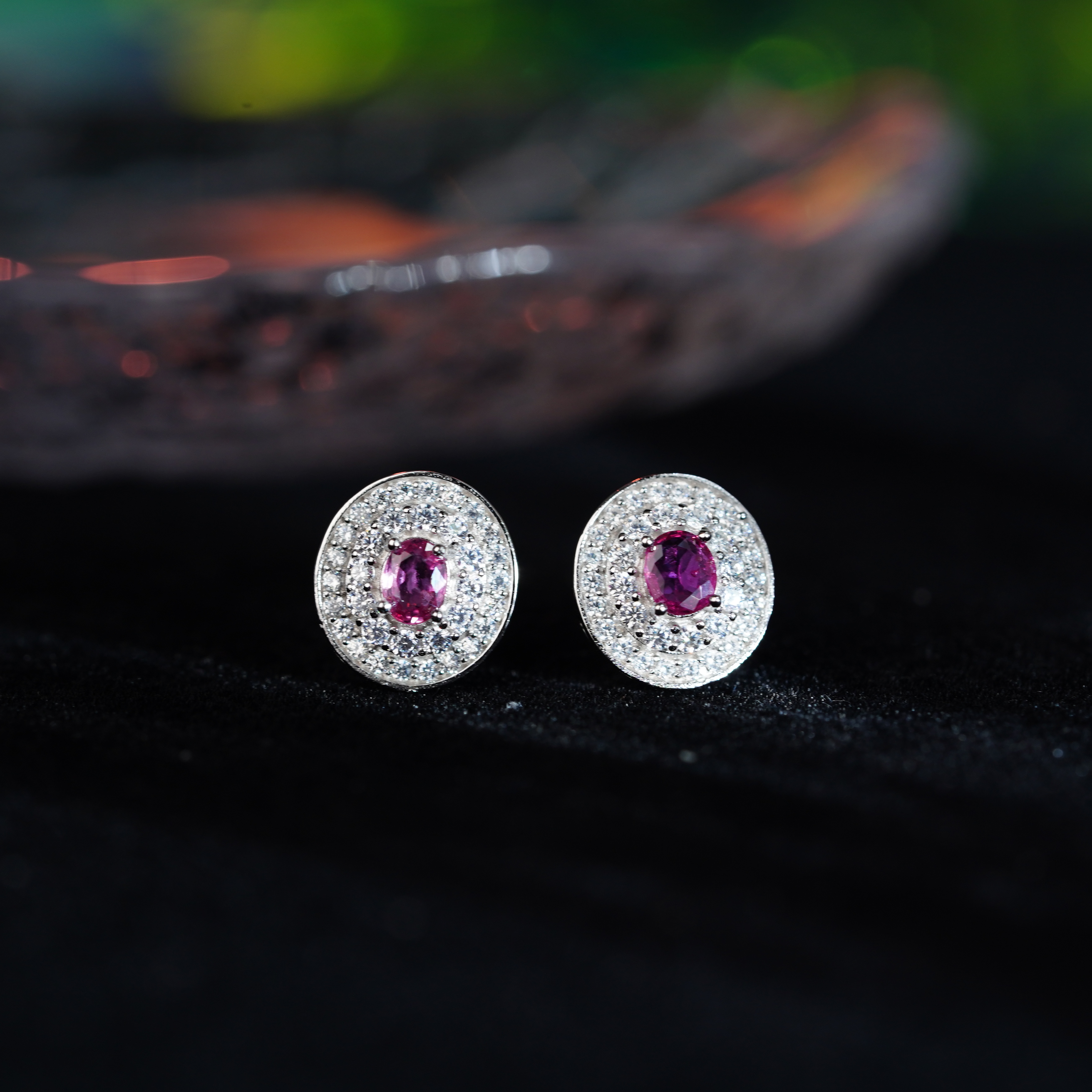 【小北好物】S925银红宝石耳钉QH252X20【多样性发一件】约3*3mm