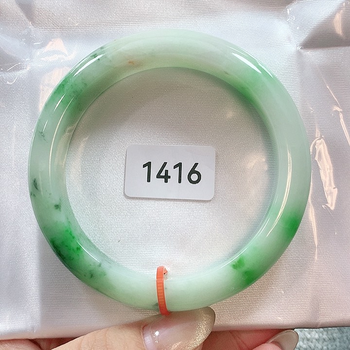 翡翠手镯未镶嵌天然翡翠手镯58