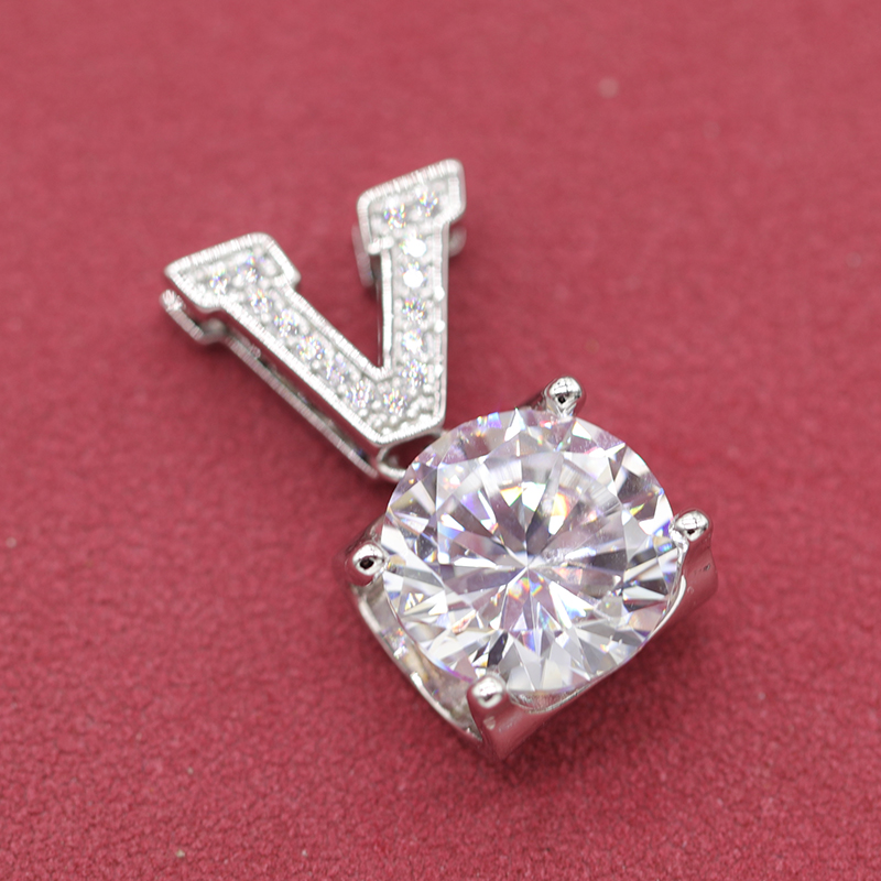        百搭经典时尚吊坠v034