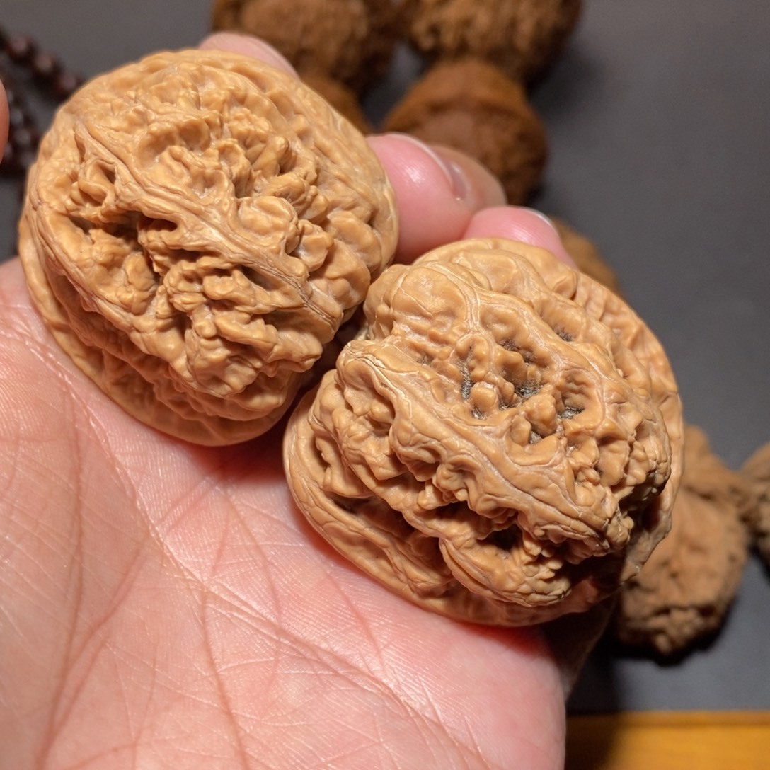文玩核桃吊坠40粗筋全品