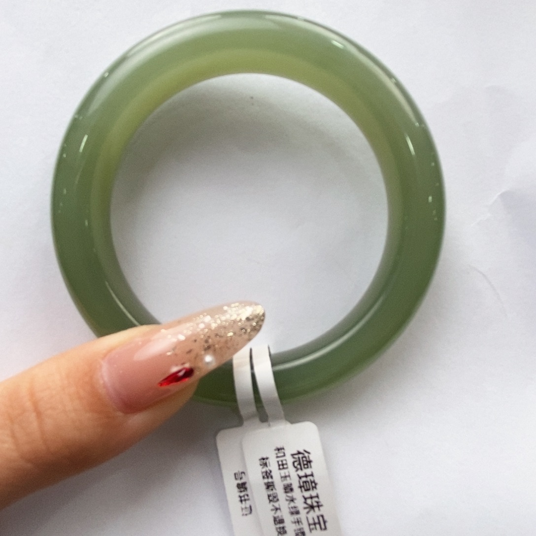 和田玉手镯未镶嵌54