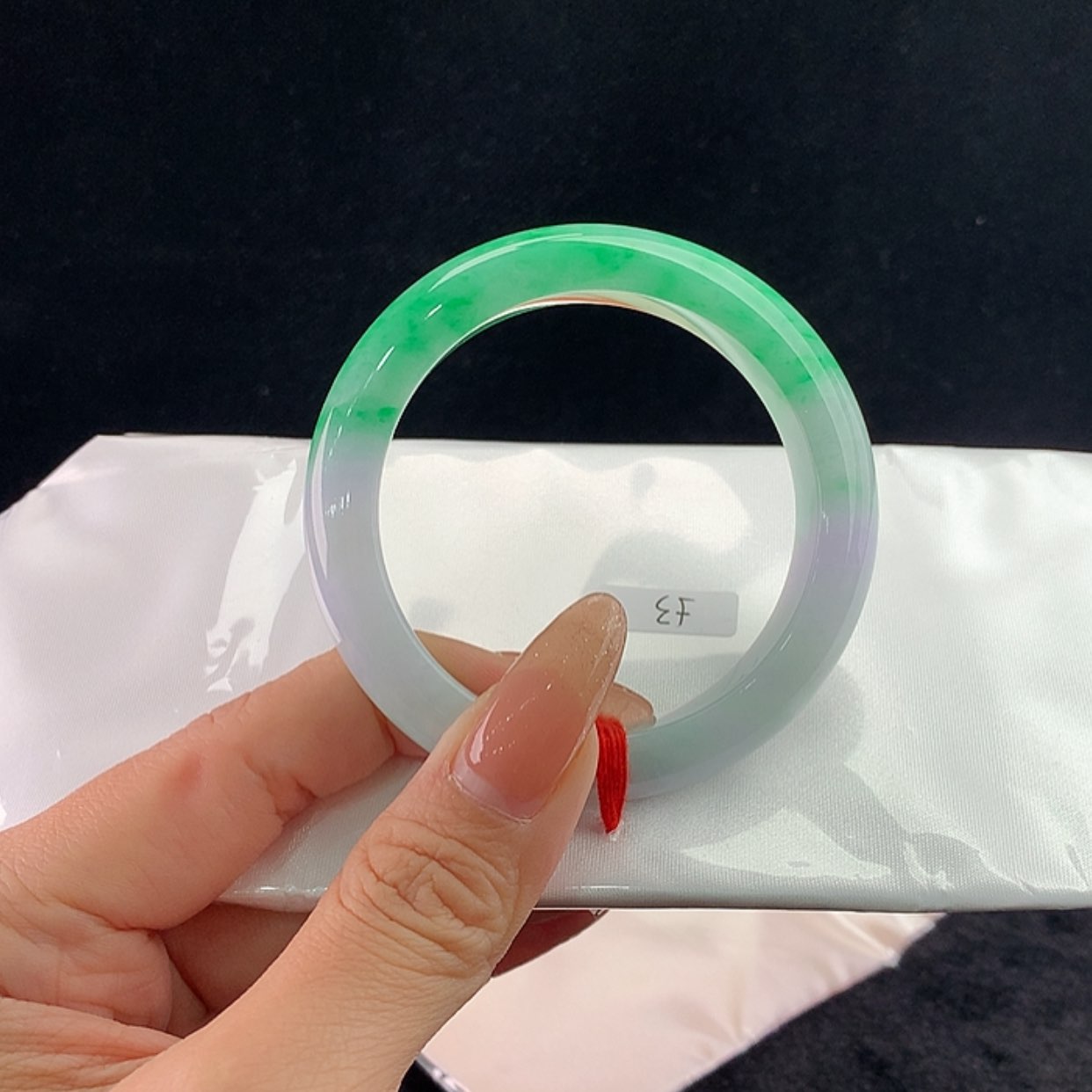 【闪购商品】未镶嵌手镯翡翠正53