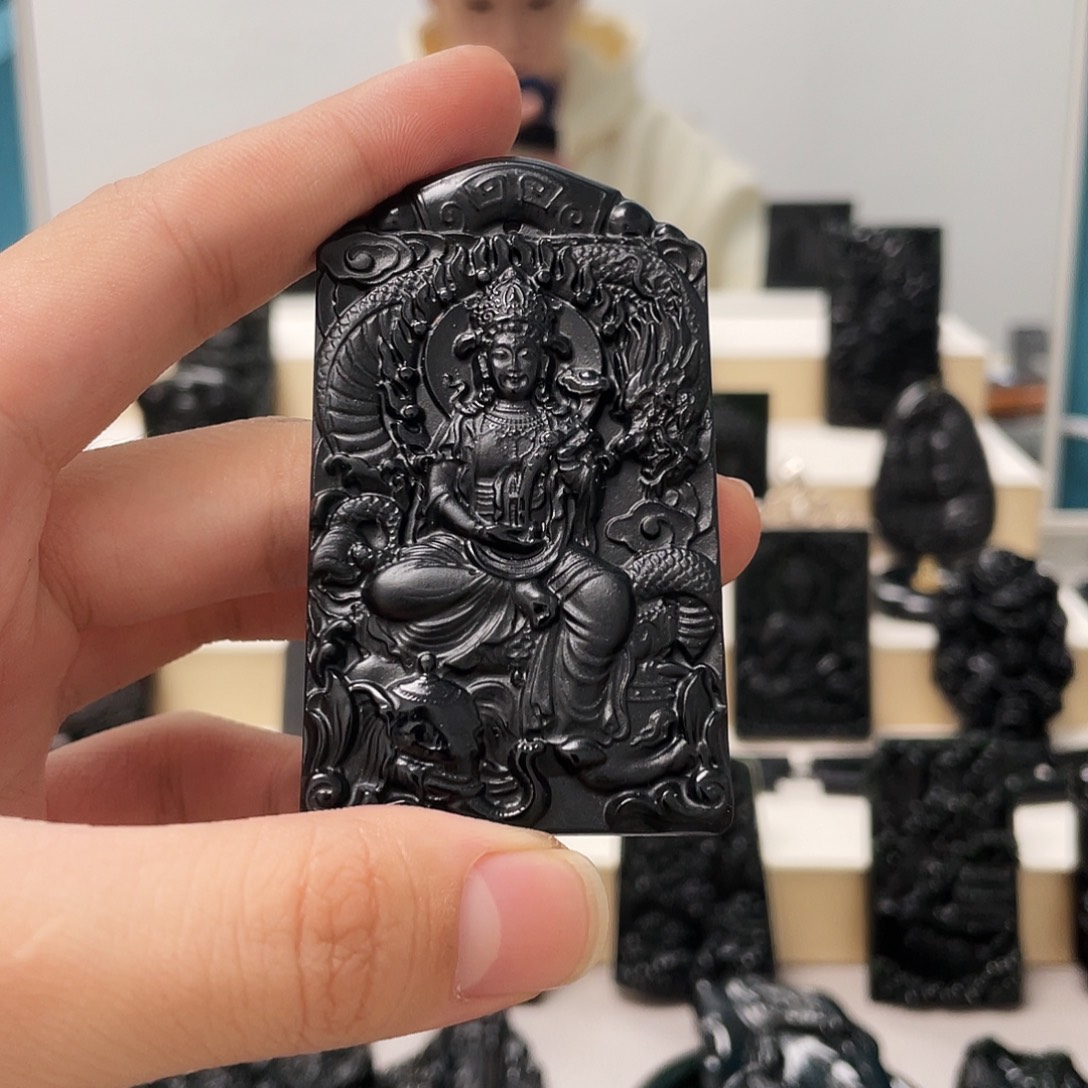 m***h蛇纹石玉未镶嵌吊坠