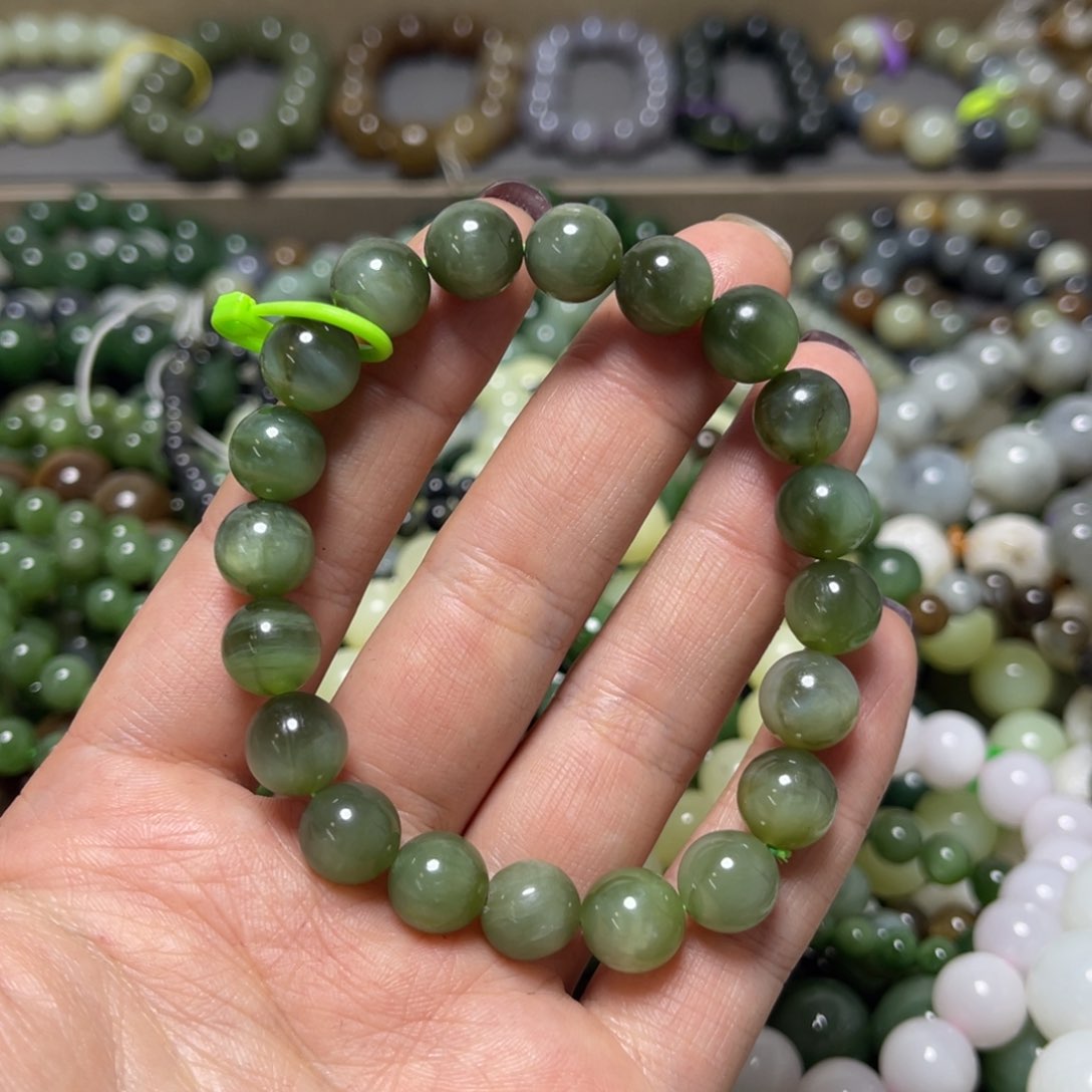 和田玉手链未镶嵌